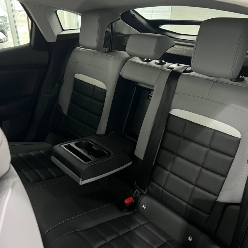 CITROЁN NEW C4 1.2 Hybrid 136 e-DCS6 MAX