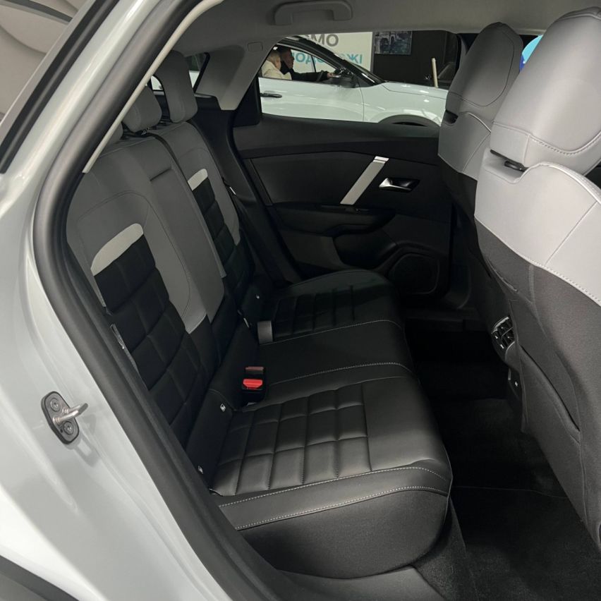 CITROЁN NEW C4 1.2 Hybrid 136 e-DCS6 MAX