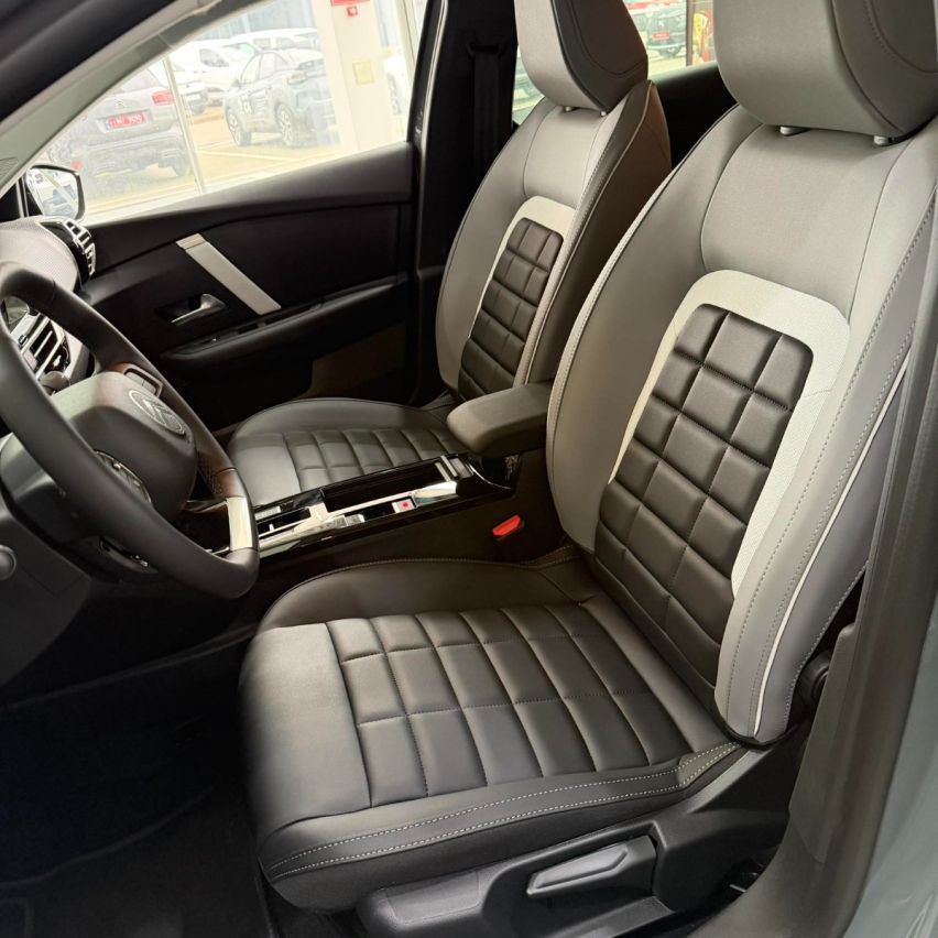 CITROЁN NEW C4 1.2 Hybrid 136 e-DCS6 MAX